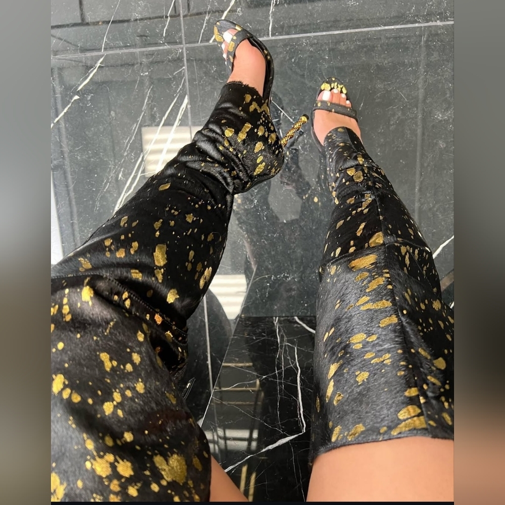 Reverse Dalmatian Boots